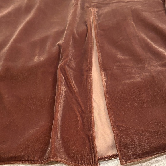 J. Crew Cubeb Berry Velvet Pull-On Midi Skirt/NWT/M - Picture 6 of 14